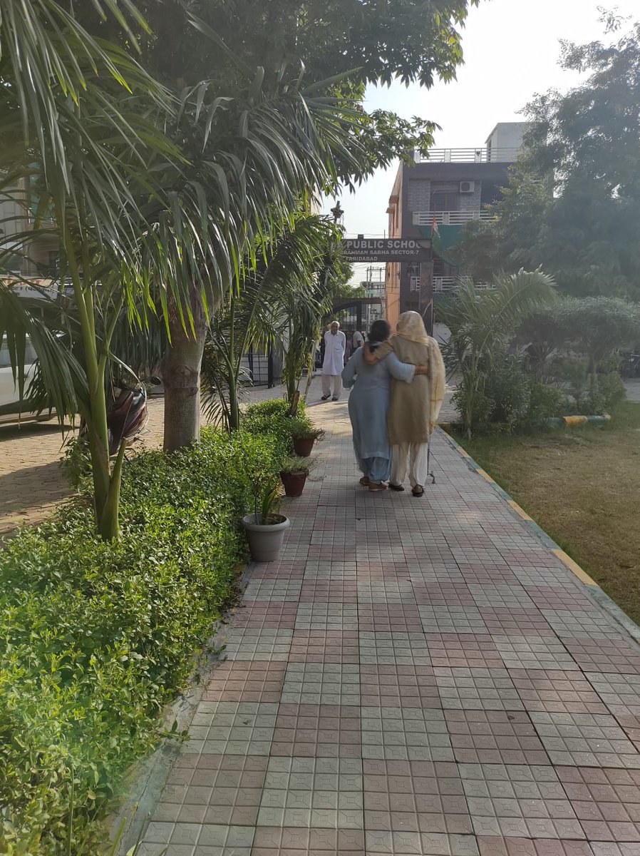 mysimplesojourn's tweet photo. @ECISVEEP @ceoharyana It's unacceptable that no wheelchairs were available for senior citizens &amp; people with disabilities at the polling station today. Equal access to voting is a basic right,this failure undermines that.Please take action to ensure ALL voters can participate.1/2 https://t.co/zUzVGBRVVE