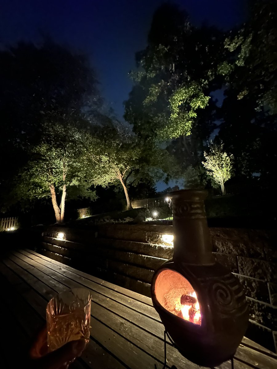 NKCChief's tweet photo. Cheers. #decksit https://t.co/eYxVZUC2B9