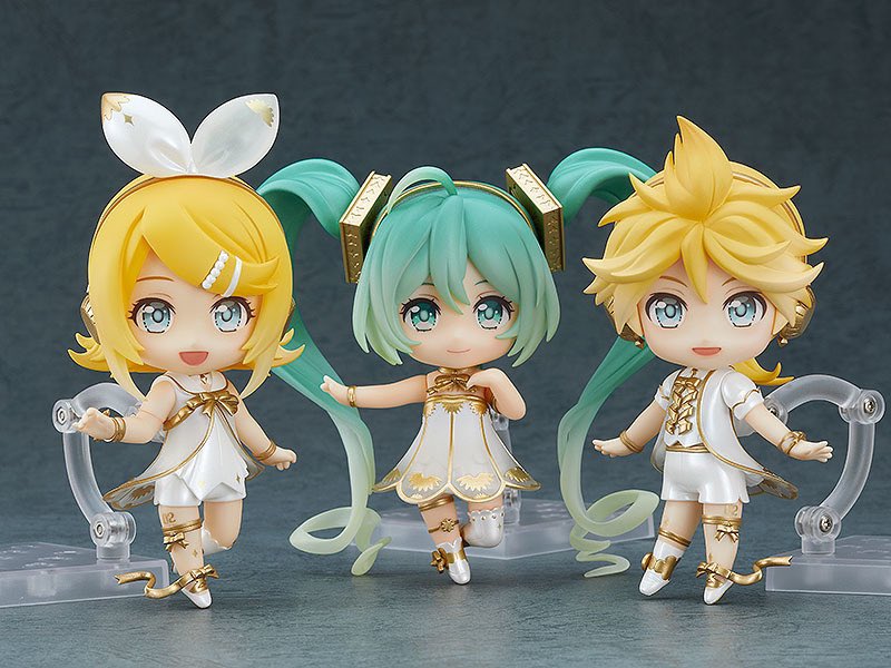 【VOCALOID】ねんどろいど 初音ミク 巡音ルカ シンフォニー　未使用品 初音ミク＆巡音ルカが「シンフォニー2024Ver.」でフィギュア化