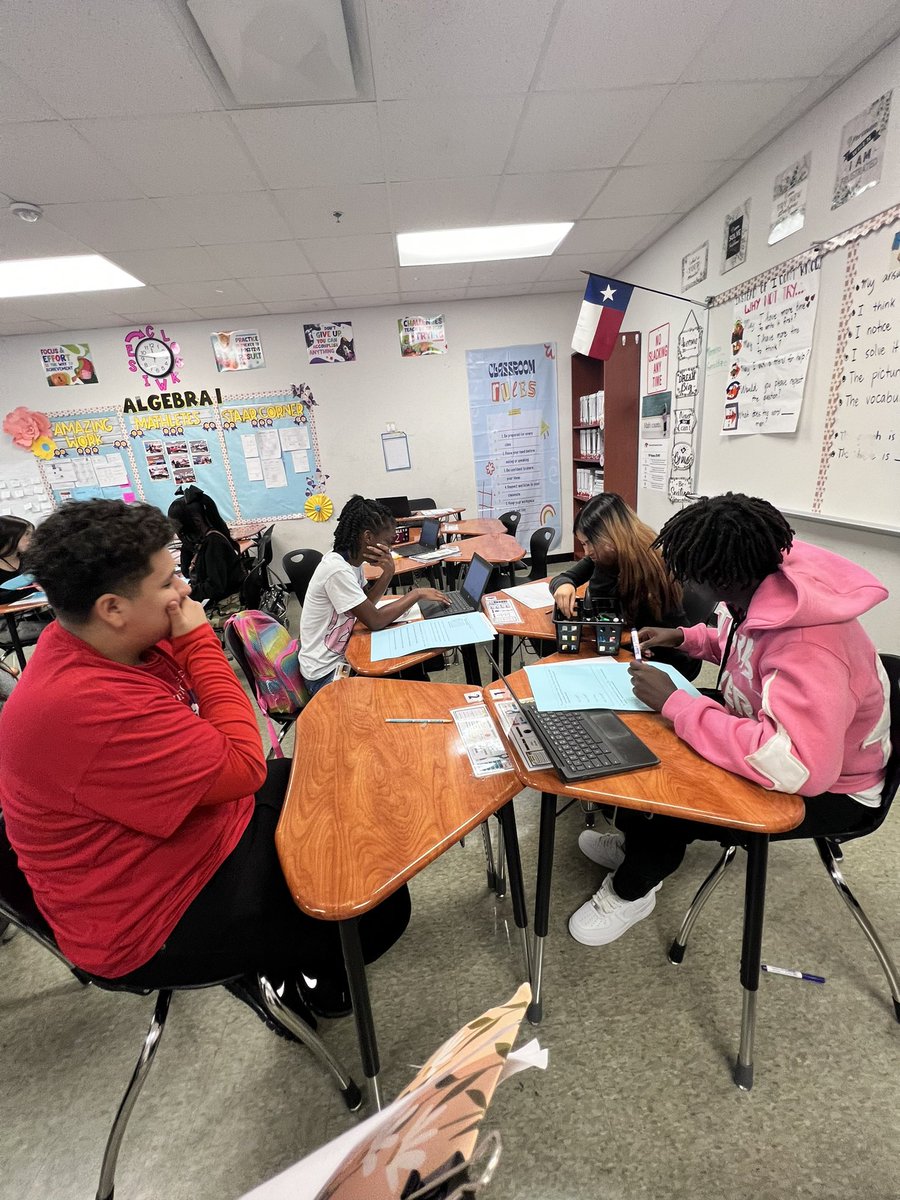 DanelynG42084's tweet image. This happened before the End of the Unit Assessment. I always believe in the power of collaborative learning and student teaching💕 Their test results in the recent EOU proved it all🫶🙏

#DavisFalconsSoaringHigh #CarnegieLearning #STAARgoals #InclusionMatters #ESLMatters