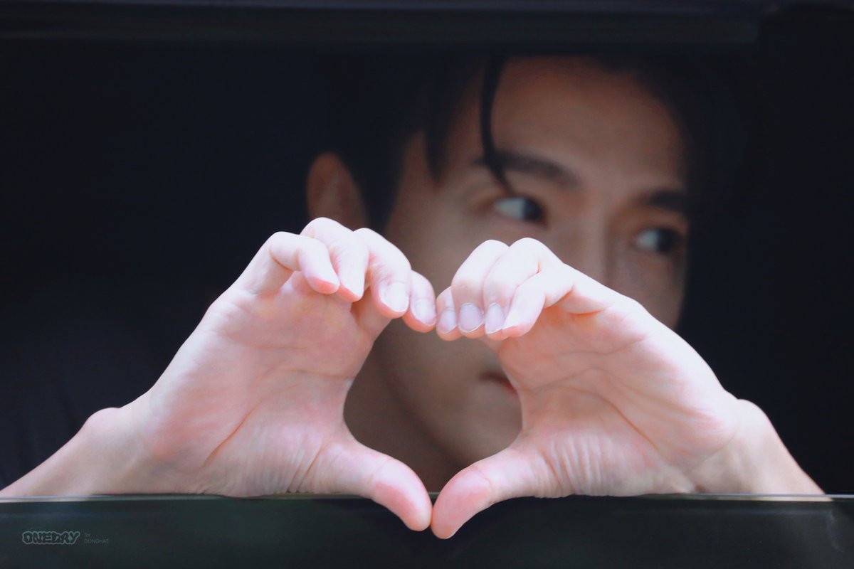 8__day's tweet photo. 241005 동해 퇴근

오늘도 사랑 가득하다요 🫶🏻

#동해 #Donghae https://t.co/GgVaBOLHHb