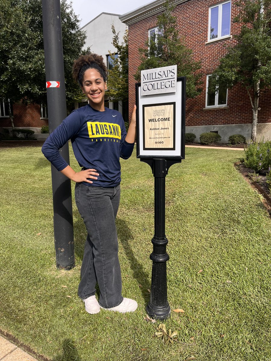 Had a great visit a couple weeks ago with <a href="/MillsapsWBB/">Millsaps WBB</a> !!! Excited to continue the relationship this season. Thanks to the coaching staff for having me out!! #AGTG #NOTDONE