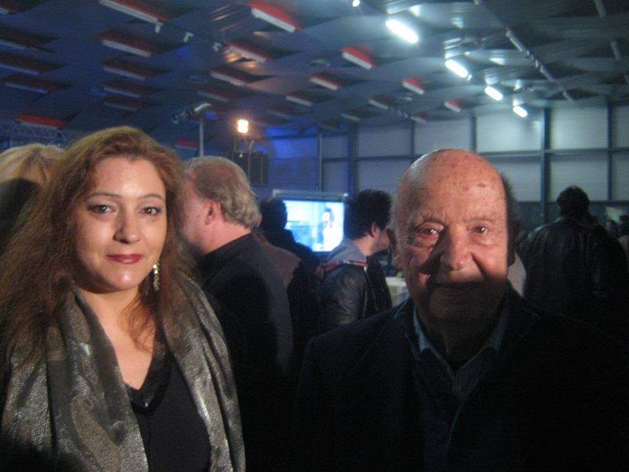 ephemereidese's tweet photo. https://t.co/L8l8MirlXz Σταμάτησαν του ρολογιού οι δείκτες καλέ μου... #ΜιμηςΠλεσσας #Plessas https://t.co/bCcM5JAgoc