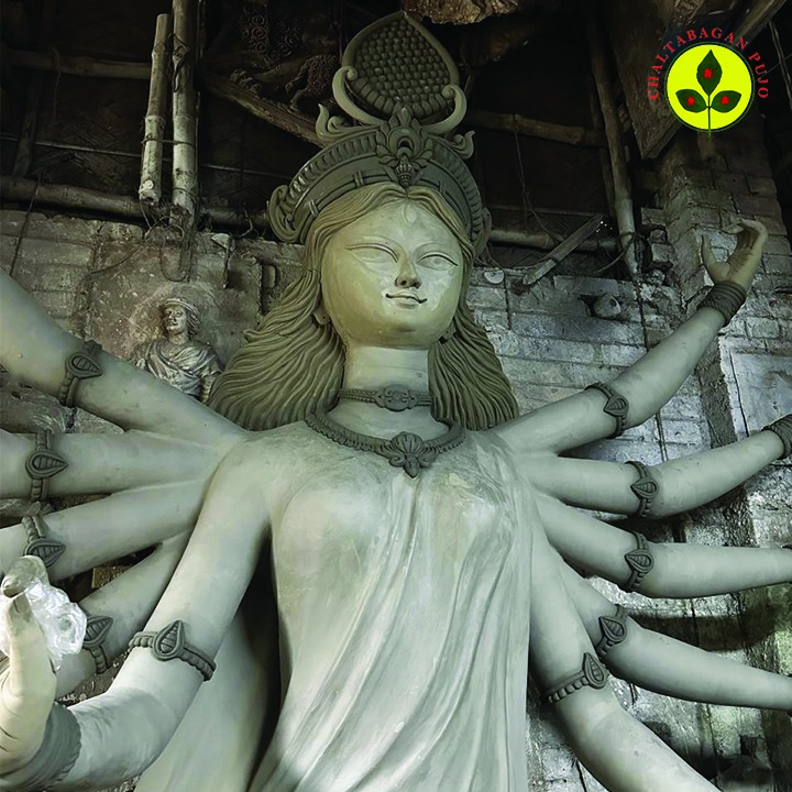 দুর্গা পূজা আমাদের মনে নতুন আশা ও শক্তির আলো জ্বালিয়ে দেয়।
#durgotsav2024 #DurgaPuja2024 #durgapuja #Durgotsav #durgamaa #durga