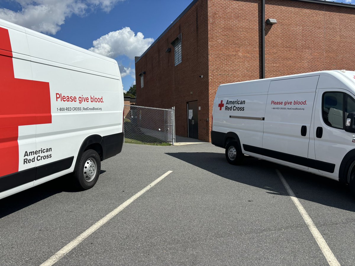 Good times with some great people! <a href="/ledford_ffa/">Ledford FFA / Ag Ed / C. Berrier</a> <a href="/LPAA_Pride/">Ledford Panthers Athletics Association</a> <a href="/LedfordProud/">Ledford Proud</a> <a href="/Lead_with_Z/">Zsaquia Green</a> <a href="/dcsnc/">@DCSNC</a> <a href="/DeanaColey/">Deana Coley</a> <a href="/Slate_Ed/">Dr. Gregg Slate</a>