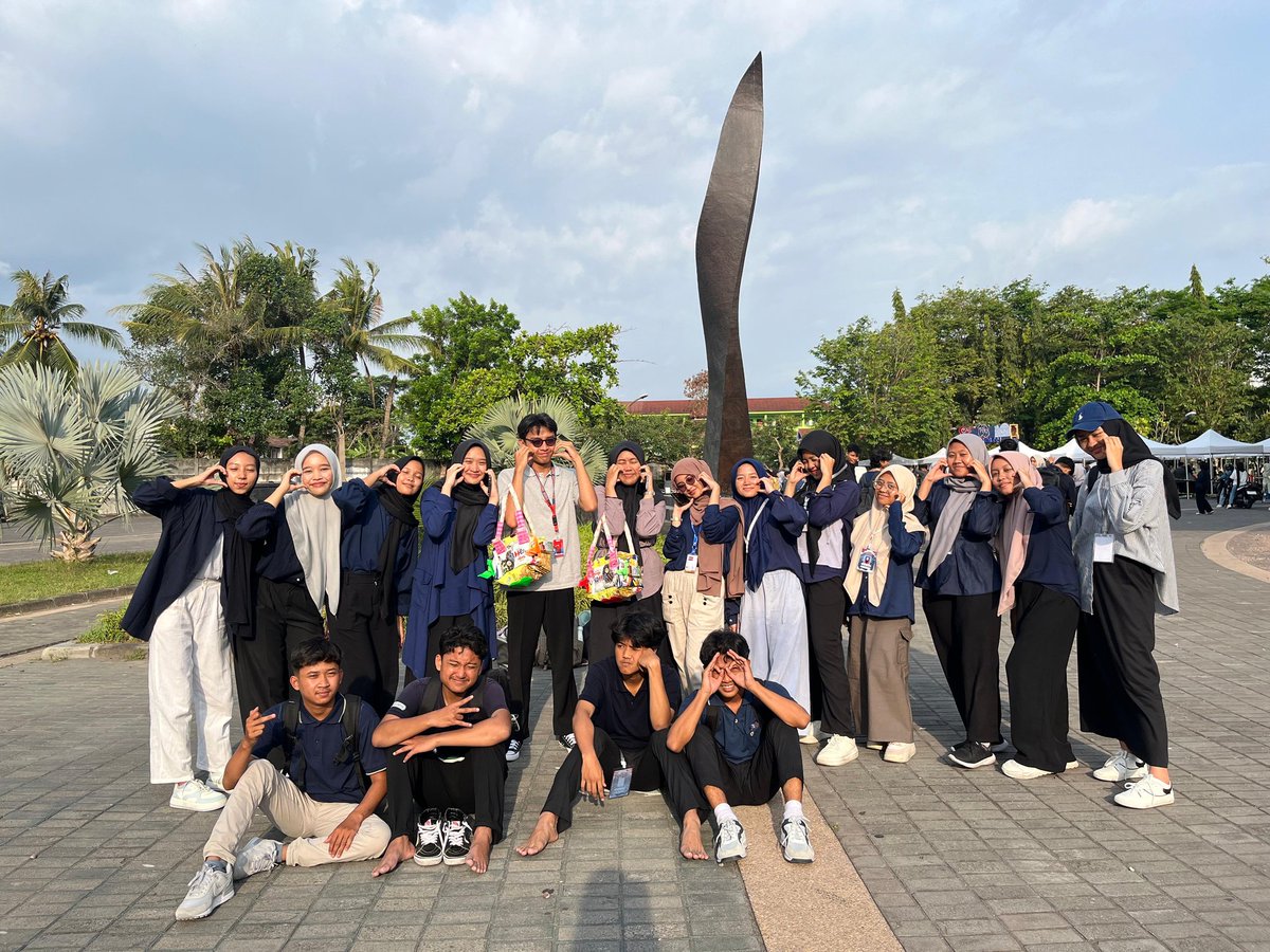 kfsuxj's tweet photo. AKU BELUM PAMERIN INI DEH, LUCU KAN ANAKKUUU🥰🥰❤❤❤ https://t.co/gdynaVt5YC
