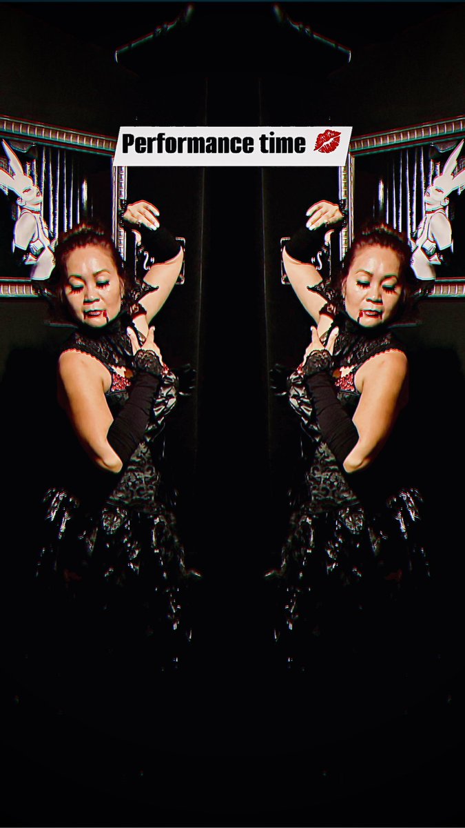 Showtime💋 - <a href="/HarvellesLB/">Harvelles Long Beach</a> - Halloween show #burlesque #dance #burlesqueshow #dancer #burlylife #Theforbiddenroses 🌹