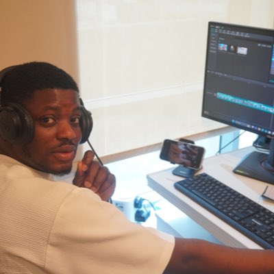 helidexcreative's tweet photo. #NewProfilePic https://t.co/DMwFRocnU7