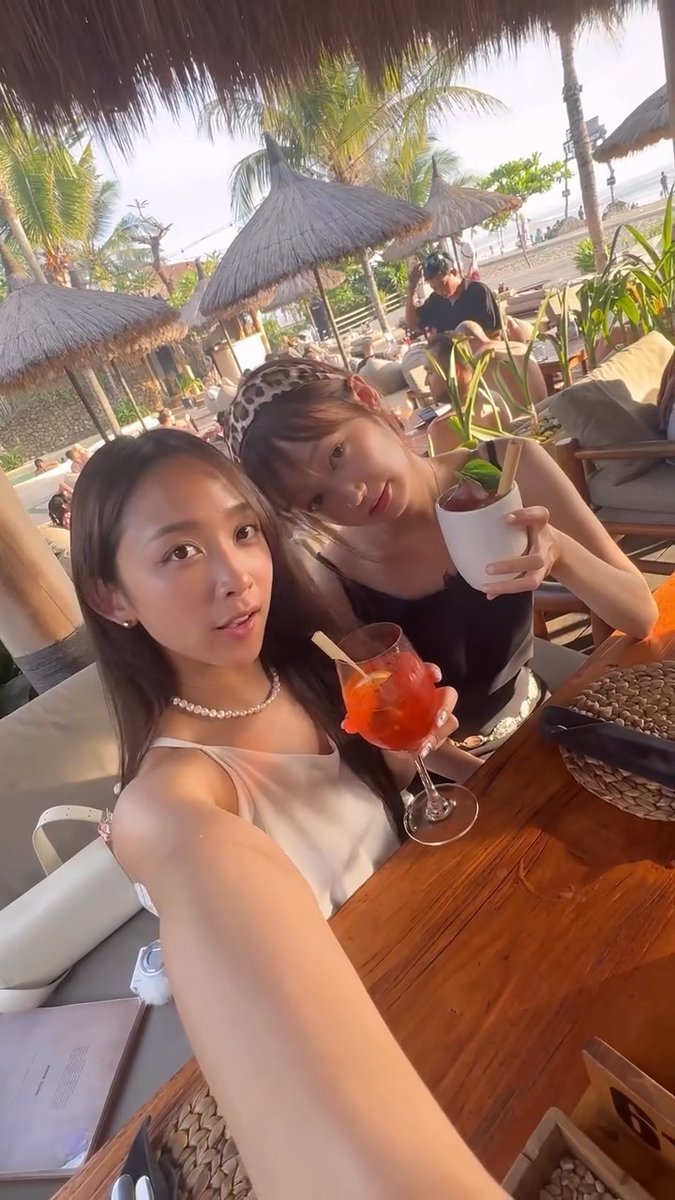 fake maknae line hahah
#시크릿넘버
<a href="/5ecretNumber/">SECRET NUMBER (시크릿넘버)</a>
#SECRET_NUMBER