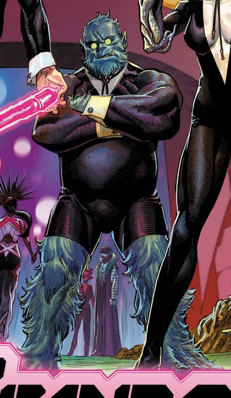 Someone get this man a better tailor or something he CANNOT be walking around like that 
#xmen