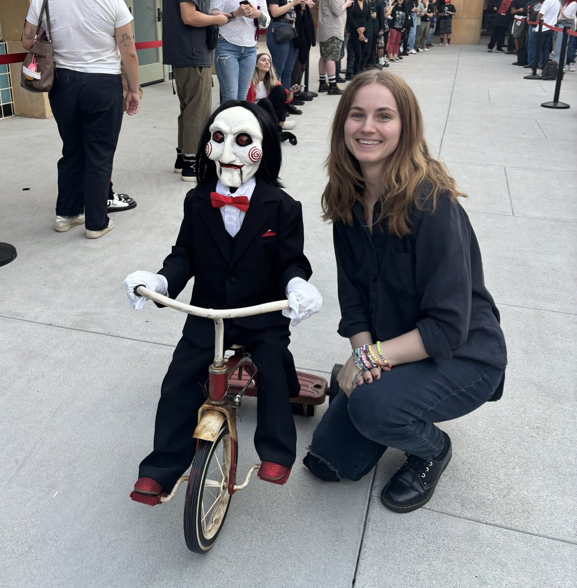 audreyvha's tweet photo. Guys I was sooooo nervous meeting such a legend in real life ❤️❤️❤️ @BeyondFest @Saw https://t.co/Kn0GOdf1jR