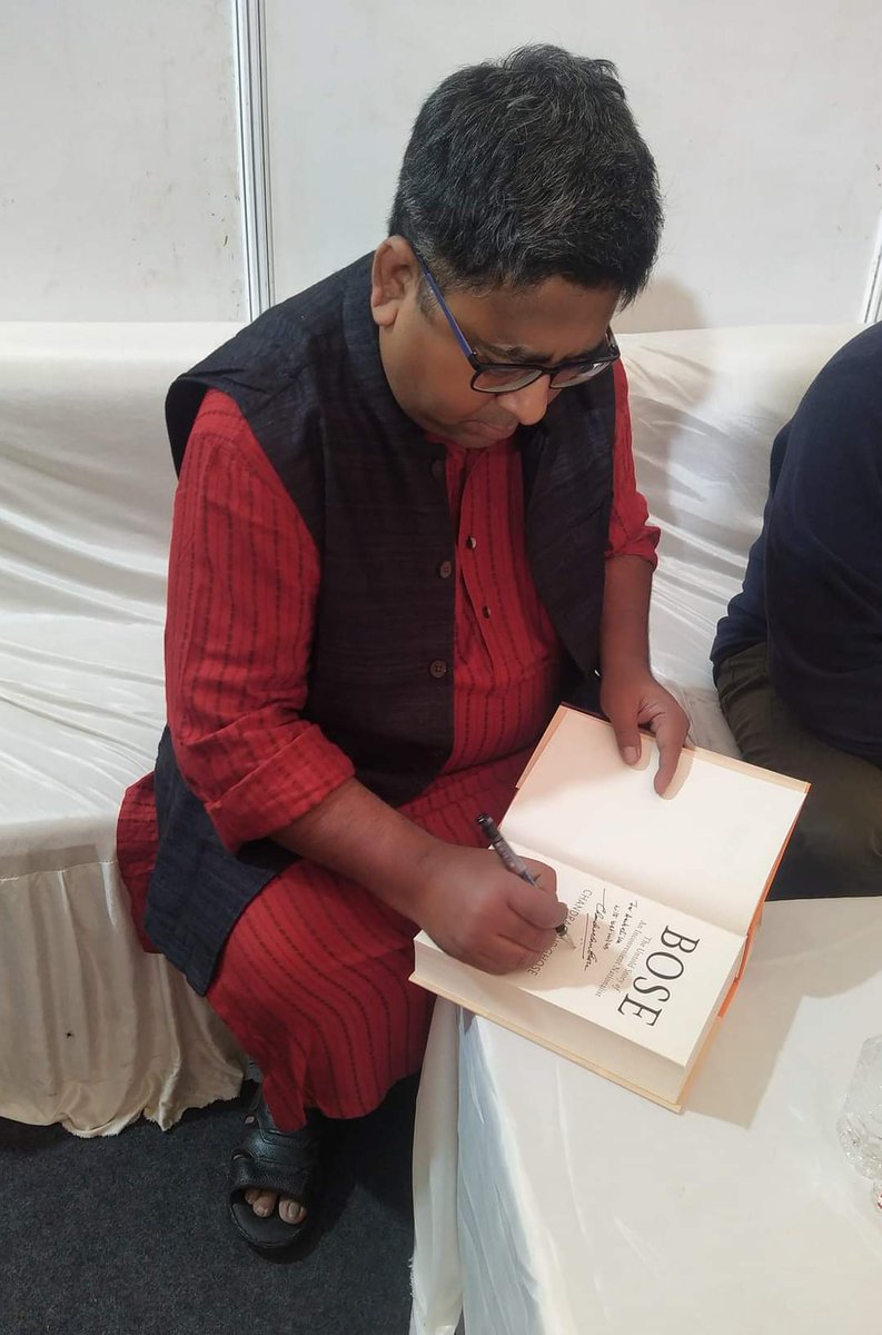 AmbalikaRayan's tweet photo. #BirthdayAlert @chandrachurg ! ๐๐๐ ( CCG)
(very smartly on a social media sabbatical starting today ๐๐) https://t.co/X47fKvxr9O