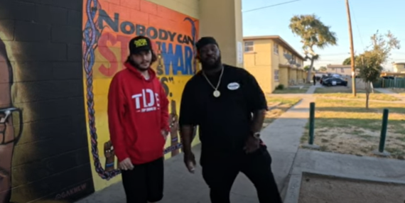 esab2014's tweet photo. 3/ 🔴 Bounty Hunter Bloods are more than just a gang—they're a family. A legacy that stretches across decades in Watts. The streets of Nickerson are where they’ve made their name, from survival to domination. #BountyHunters #WattsWarriors

👉👉 https://t.co/ssPiBGWCN8 https://t.co/tQqMs1hwAI