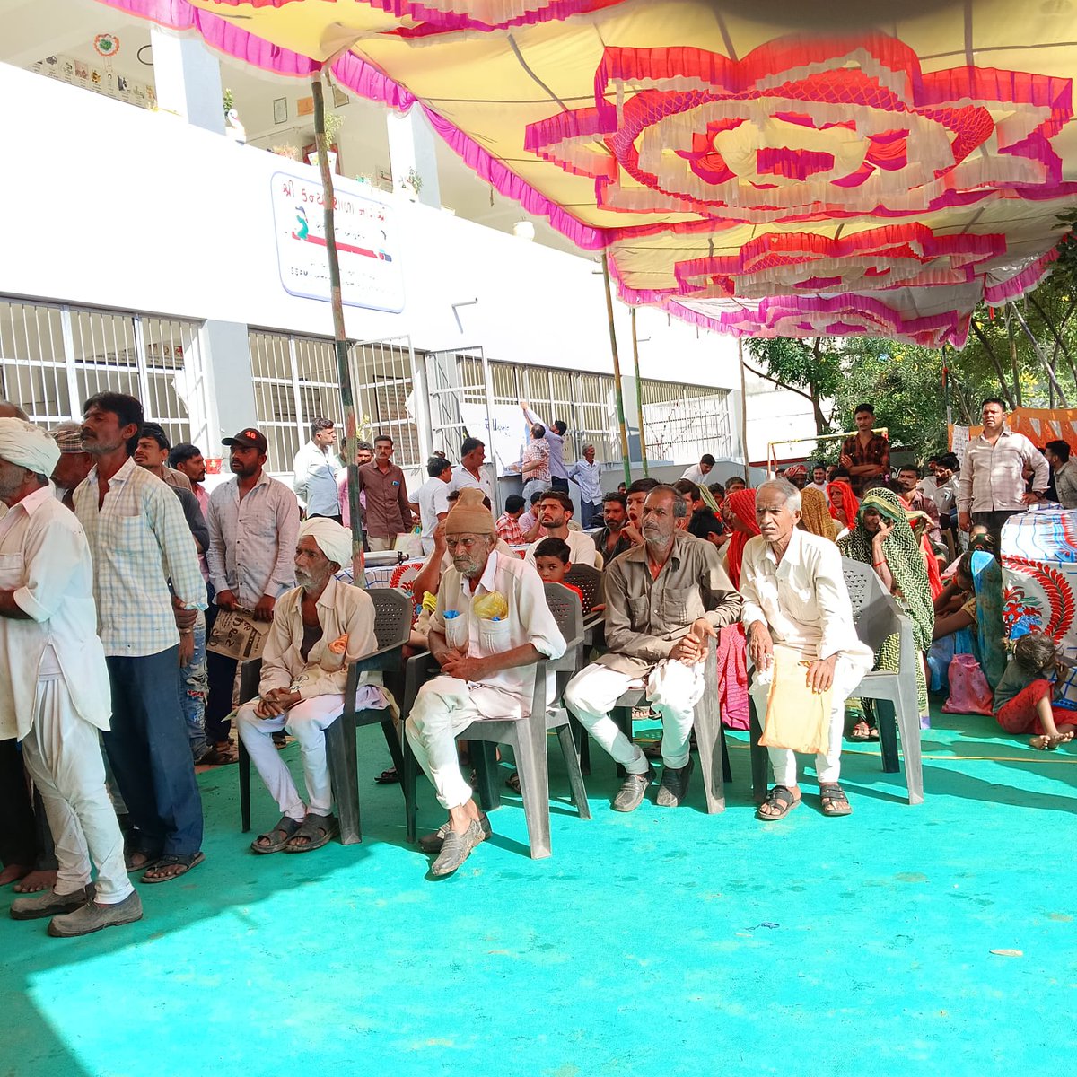 MamlatdarJFD's tweet photo. સેવાસેતુ કાર્યક્રમ નાગેશ્રી-તાલુકા વહિવટી તંત્ર જાફરાબાદ https://t.co/F00qy4j4B9
