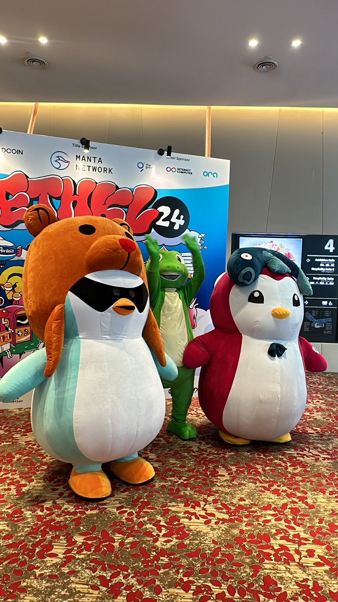 Spot the imposter 👀

This conference is secretly a mascot meetup 😃