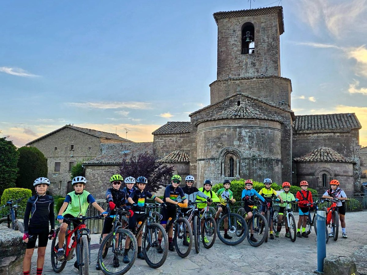 El grup de la Pedrera cada cop en son més, quin orgull. 
Quan les coses es fan amb ganes, tothom en gaudeix 🤩
Bike Moià som petits i grans 👊🏻