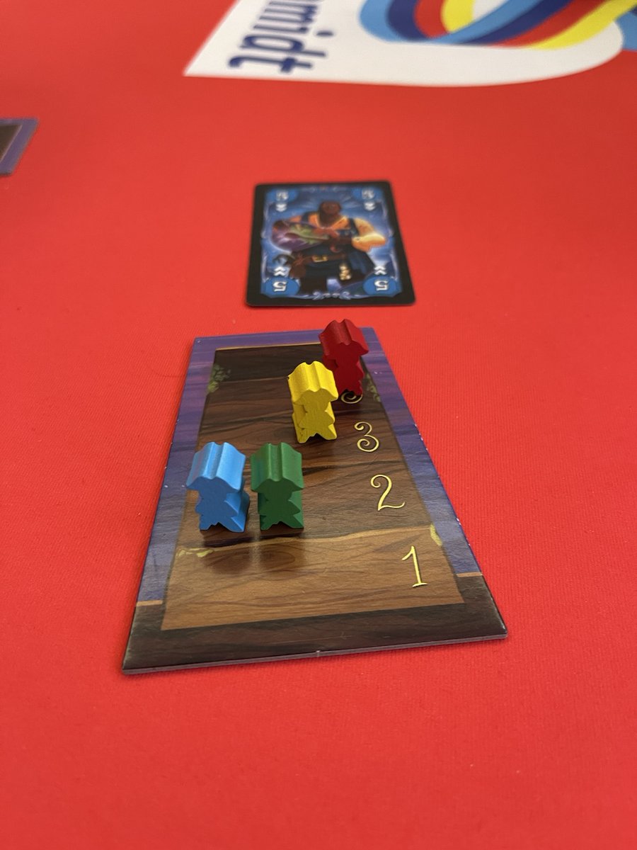 On découvre Skull Queen
🏠 Schmidt Spiele
🤔 Stefan Dorra
👨‍👩‍👧‍👦 2 à 6 joueurs
🎲 8 ans et +
⏰ 30 minutes
=> akoatujou.fr/skull-queen/ #j2s