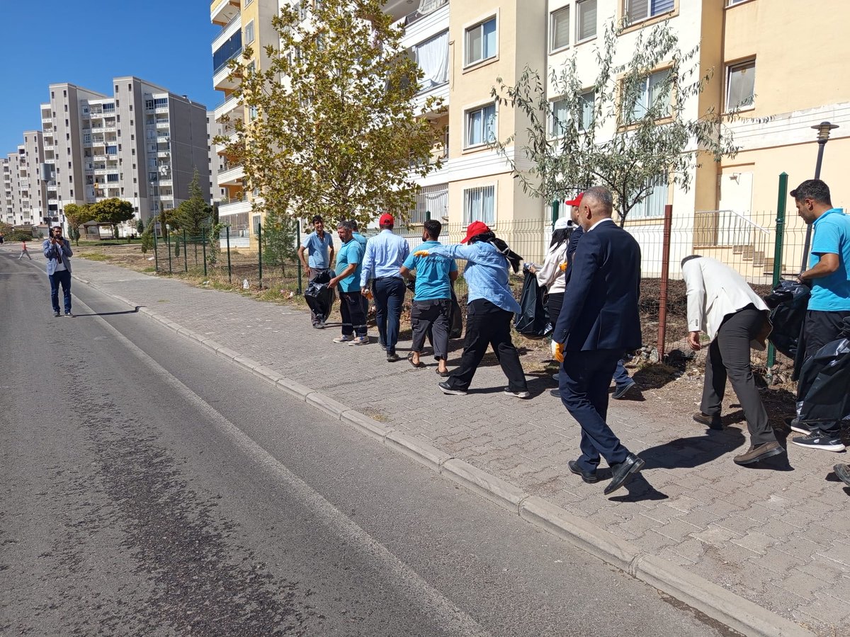 Osmanseyidoglu_'s tweet photo. @Karakoprubel  Bşk. @nihatcftc 'nin başlatmış olduğu temiz ilçe kampanyasını tebrik ediyor, tüm ilçe sakinimizi aynı duyarlılığı göstermeye davet ediyoruz. https://t.co/gxnBcxAcUP