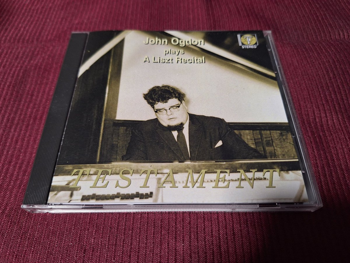 ジョン・オグドン
ロシア音楽4点セット
EMI&ASV盤 Amazon.co.jp: John Ogdon Plays Chopin [Explicit] : ジョン