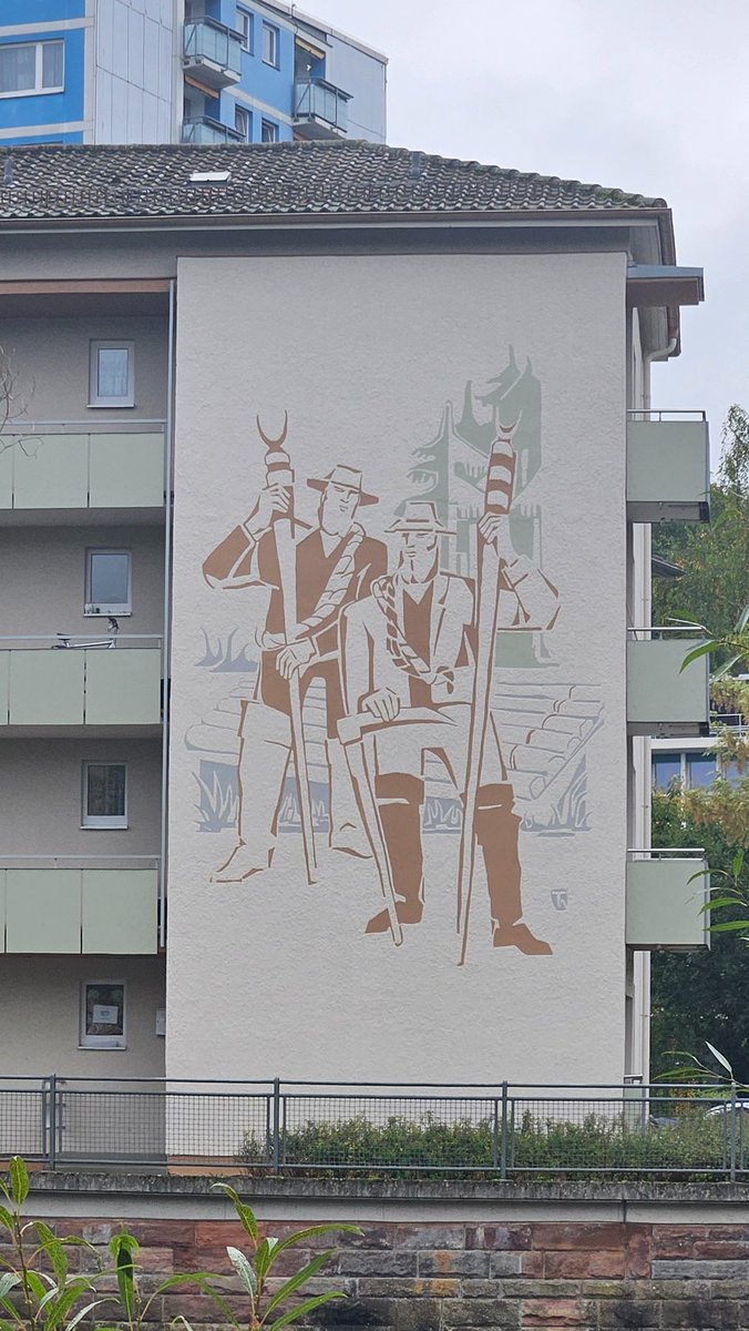 MeckerL's tweet photo. Von der #Seite sieht`s auch nicht besser aus ...
... dabei kann man die #Flösser doch auch #freundlich darstellen :) https://t.co/Fqa1GzgdGt