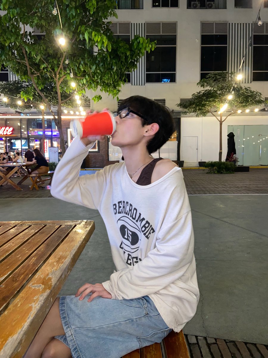 yutsbi's tweet photo. 🌃 https://t.co/SyyaubiFtv