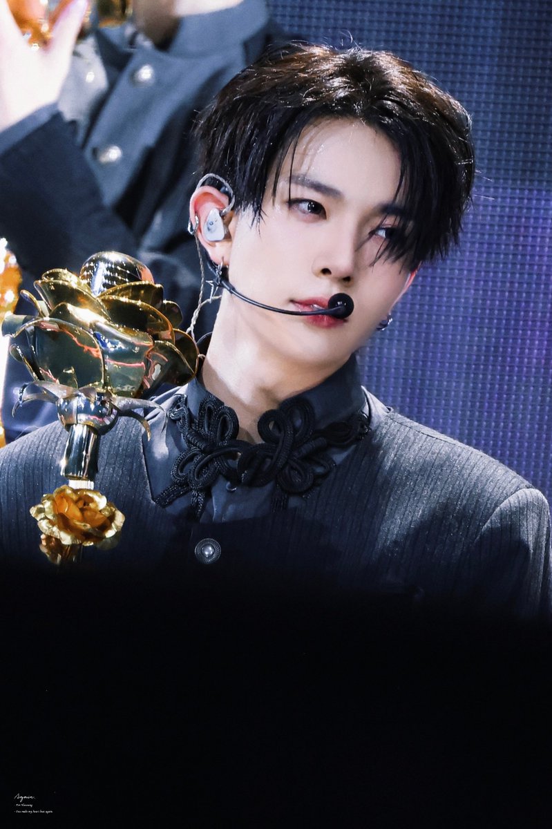 241005 'WALK THE LINE' 

#ENHYPEN #엔하이픈 #HEESEUNG #희승 #이희승 #ヒスン