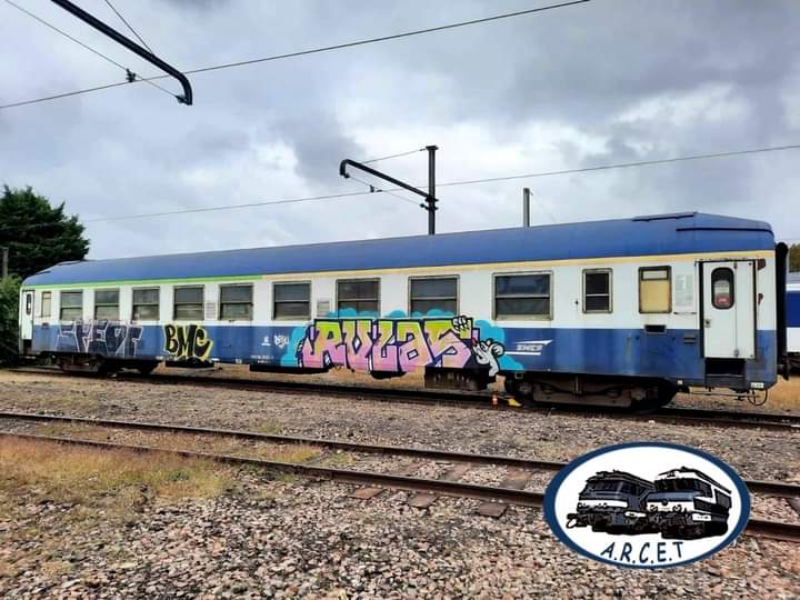 A.R.C.E.T. tweet media