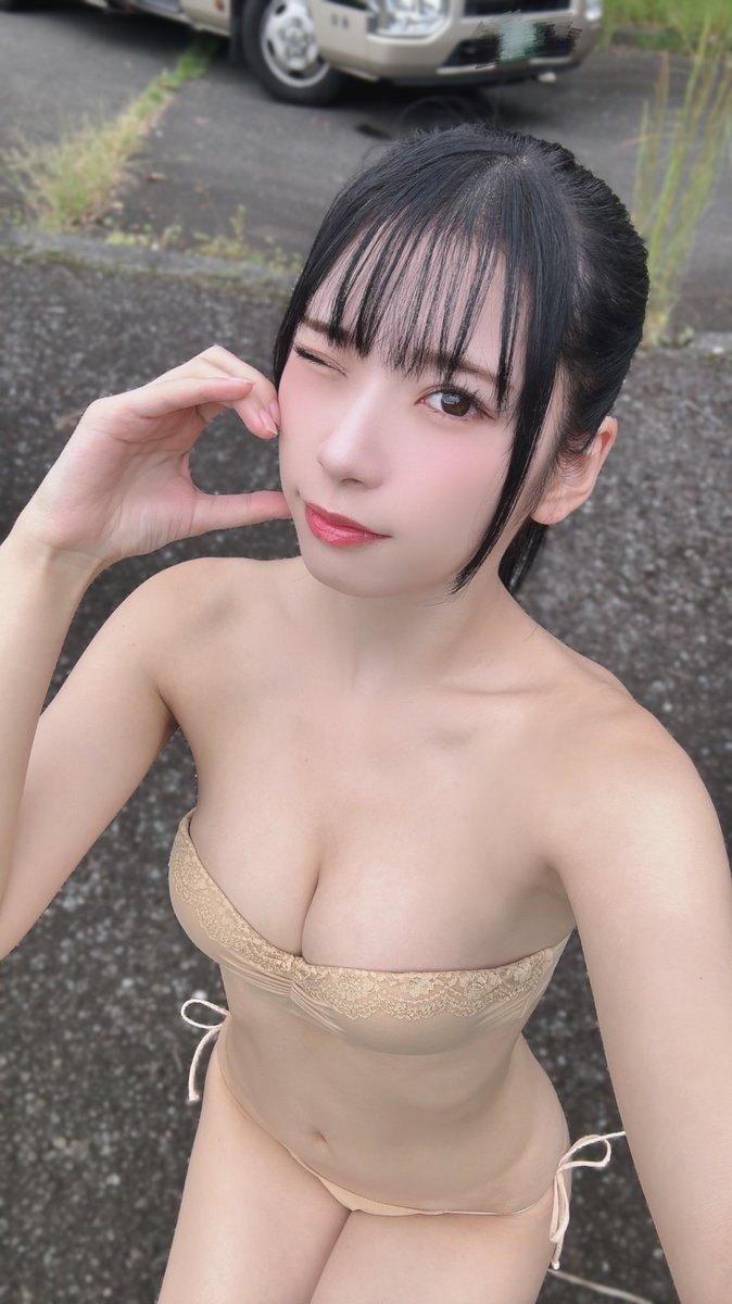 【 お知らせ 】
10/7(月) 発売  #週刊プレイボーイ 

週プレ創刊58周年の、58人グラビアに呼んで頂きました！✨

58周年おめでとうございます！！

是非、紅羽りおのことを探してくださいね💓
アンケートもよろしくお願いします(՞ ܸ. .ܸ՞)

#週プレ 
#週プレ創刊58周年 
#58人グラビア https://t.co/gwNXWpieL7