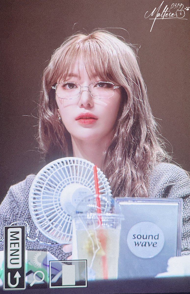Maltese0319's tweet photo. 241005 사웨 팬싸 

#LE_SSERAFIM #르세라핌 
#宮脇咲良 #SAKURA #사쿠라 #ックラ https://t.co/uToM6AMFq6