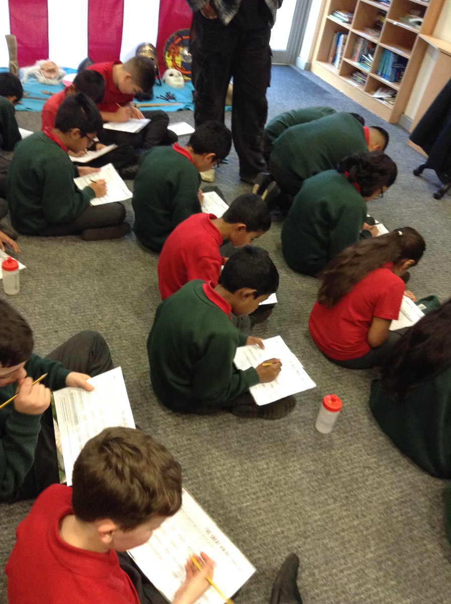 St George's Primary School Hyde tweet media