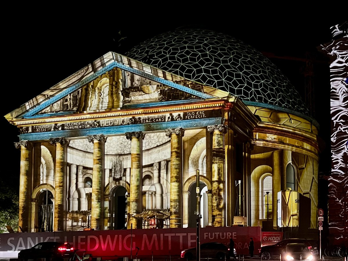 At the inauguration of this year’s #BerlinFestivalOfLights #FestivalOfLights #CelebratingFreedom #Berlin #festivaloflightsberlin