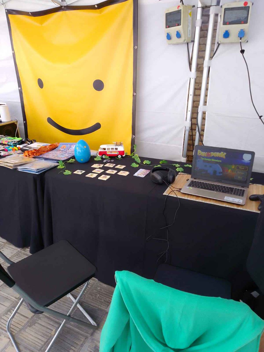 DojoSystem's tweet image. 🌅 ¡Buenos días, ninjas! 🎉

Seguimos en @WeirdMarket listos para otro día lleno de acción. 🎮✨

Ven a saludarnos y prueba nuestros títulos más esperados. ¡No te lo pierdas! 🚀

#DojoSystem #WeirdMarket #IndieGames