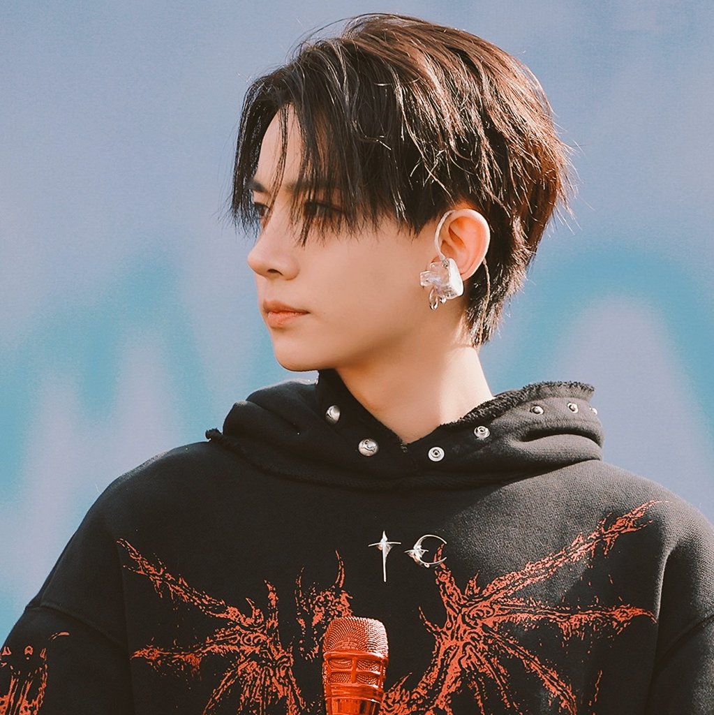 myrulebreakers's tweet image. face card is face carding ✨

#ENHYPEN #HEESEUNG #EN_WALKTHELINE
#EN_WORLDTOUR_WALKTHELINE @ENHYPEN @ENHYPEN_members