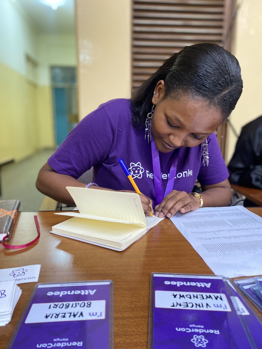 SharonTokiti's tweet photo. Another day to learn and connect. @renderconke #renderconke2024 #reactdevske https://t.co/GILTyn1Pyx
