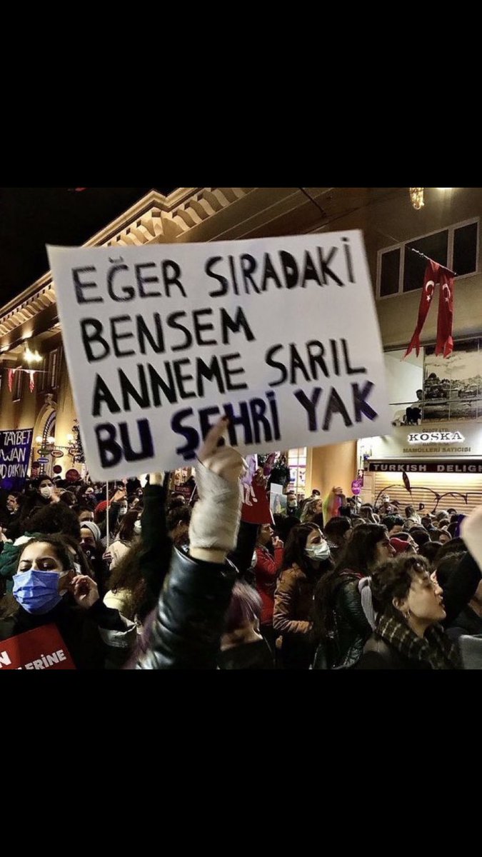 There is no life safety for women in Turkiye. Turkish women can no longer live in safety in Turkiye, they can't step out knowing that they will return home comfortably. Hear our voices. 
#turkishwomenareindanger