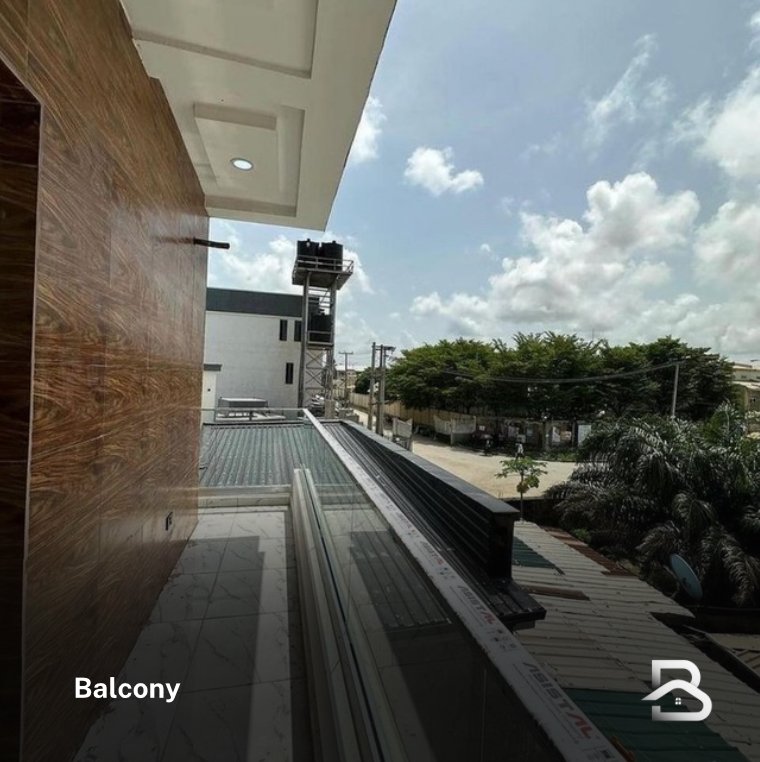 BAListings's tweet photo. • Carport• Dining area
To book a private viewing and explore more about this incredible property simply contact us at +2348036208884.
Don’t miss out on the opportunity to own this Luxirious home in Ikate, Lekki, Lagos 🔥🔥
#LuxuryLiving # Dream Home #blancarraylistings https://t.co/52TixvqmcW