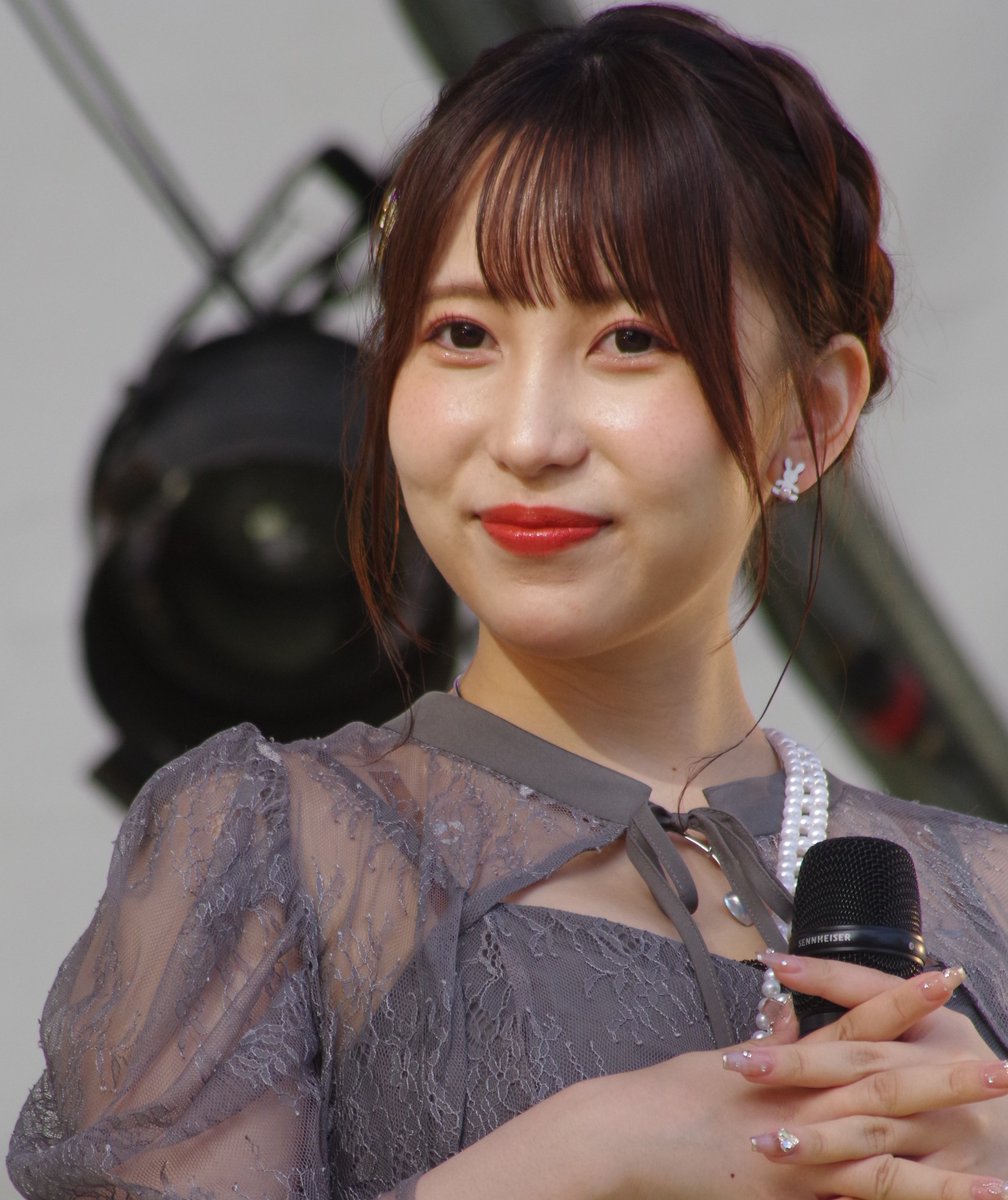 arirenimomo's tweet image. 高木由莉愛さん、ホントに綺麗になったなあ。えとう窓口さんにいじられてたけど、真顔になると純粋な美人！
#髙木由莉愛