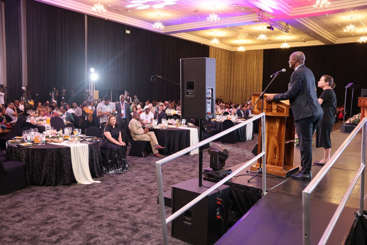 EducationGP1's tweet photo. [HAPPENING NOW]: We are attending the 24th National Teaching Awards hosted by the @DBE_SA.

These awards will honour the educational excellence of teachers from across South Africa.

Today also marks #WorldTeachersDay

#NTA2024 https://t.co/FXO7PRvywU