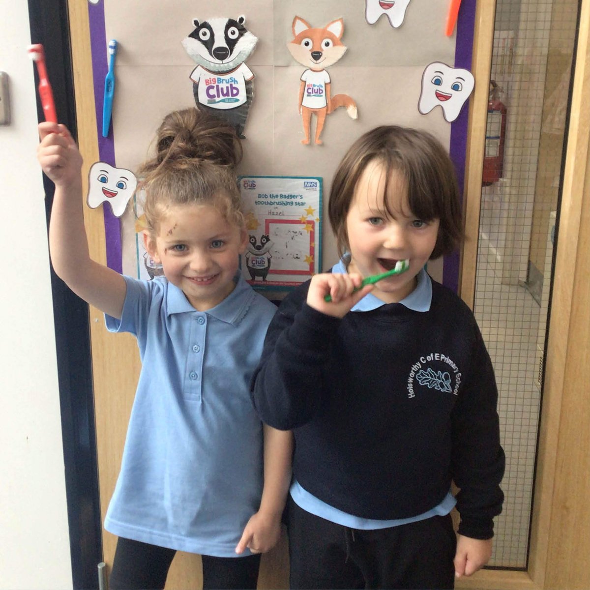Prevention is better than cure and it’s been proven that Supervised Toothbrushing Programmes are clinically effective in reducing tooth decay, especially in children at greatest risk. 
eu1.hubs.ly/H0cN_GV0 
#HealthySmiles #SupervisedToothbrushing #NHS