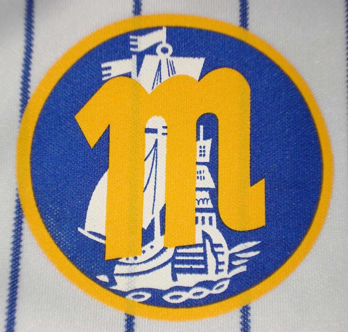 blindadosalas1's tweet photo. #LVBP Este 03/10/2024 #Magallanes presentó oficialmente la nueva equipación para la temporada 2024-25. Después de varios años regresa el icónico logo que desde 1968 había sido protagonista de muchos títulos para la #NaveTurca
Ojalá y nos vaya MEJOR ⚓️⛵️
Video: @Magallanes_bbc https://t.co/MV9tkRHFe3