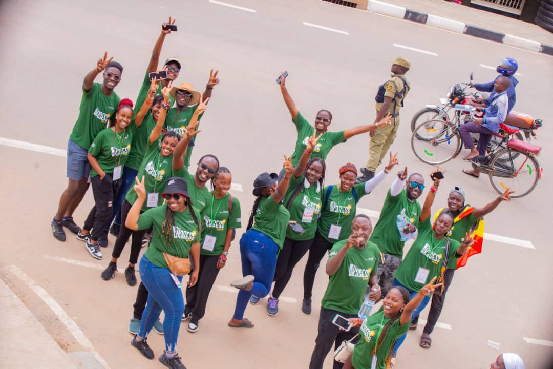 Planting a tree today means cleaner air, thriving wildlife, and a greener future tomorrow. 🌱 Let’s make a lasting impact, one sapling at a time. #Klaeast@11 #ClimateAction #REIKasese <a href="/IsaacWasswa7/">Isaac Wasswa</a>