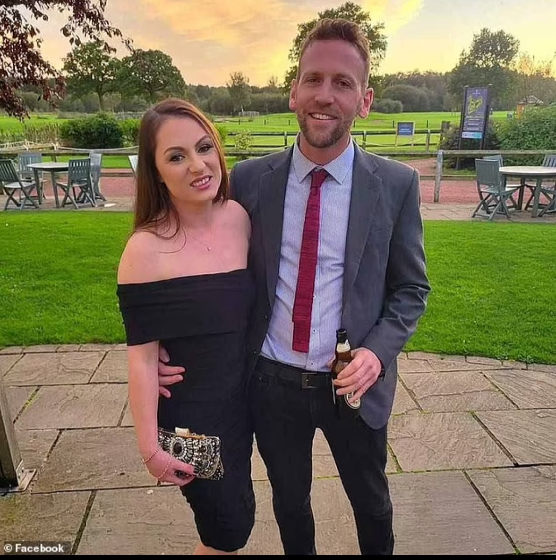 _G12's tweet photo. #Missing Victoria Taylor 

Matthew &amp; Victoria left with their daughter to visit his parents. Victoria then left his parents' house &amp; didn’t return

The soft drinks bottles that Victoria bought at the BP garage were found by her family in a clearing next to the River #Derwent https://t.co/qxJeD1rD7z
