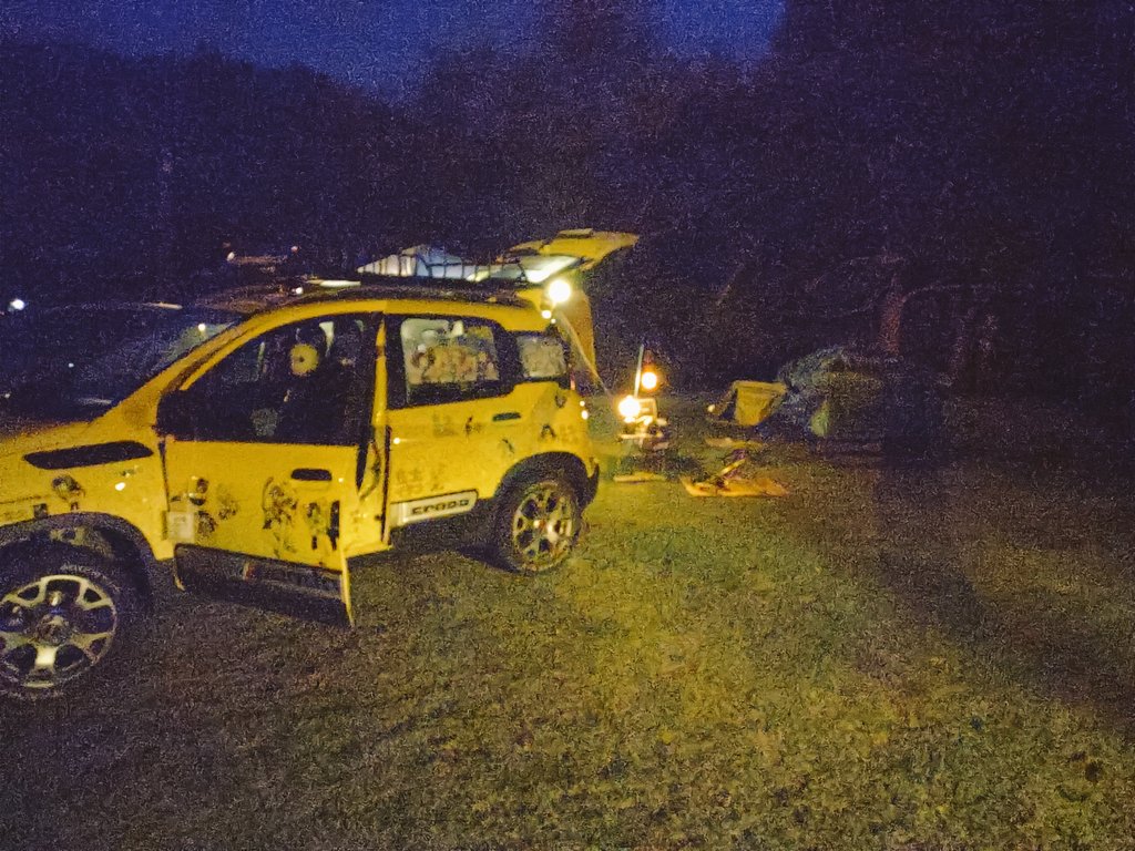 VT_fuze's tweet image. 設営完了！(真っ暗)
#パンダリーノ 
#pandarino 
#キャンプ 
#ウッディパル余呉