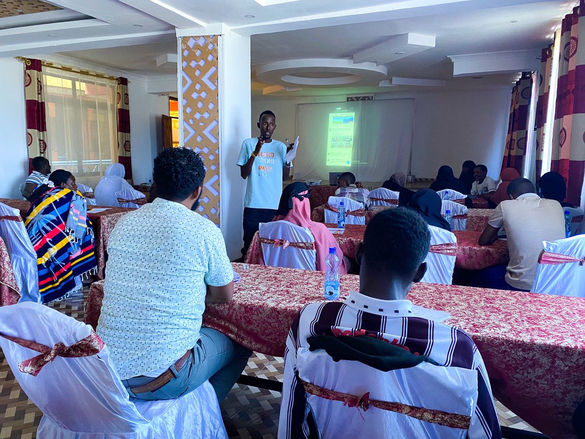 Happy_kulayo's tweet photo. Day 2 : of social media and radio influencers training at grande hotel on #EndFgm by @pwls011  Isiolo.
Social media plays important roles in creating awareness and educating the community. https://t.co/BLOuDcYKRl