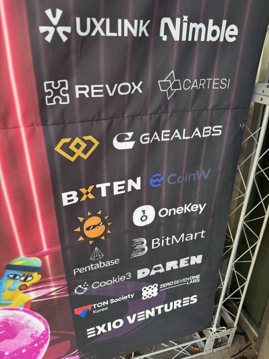BXTENglobal's tweet photo. Are you waiting to see the fireworks too? BXTEN is waiting for fireworks in @OfficialWeple @weplelabs
#fireworks #BXTEN #weple https://t.co/SDILFd9KOB