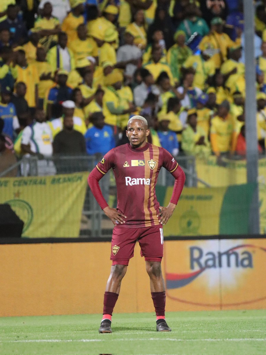 KgasagoThapelo's tweet photo. Sihle Nduli ,Jayden Adams, Mojela and De Jong tops my list for key players tonight..

Orlando Pirates vs Stellenboch #Wafafa #mtn8final2024 https://t.co/WrwwGpcVtf