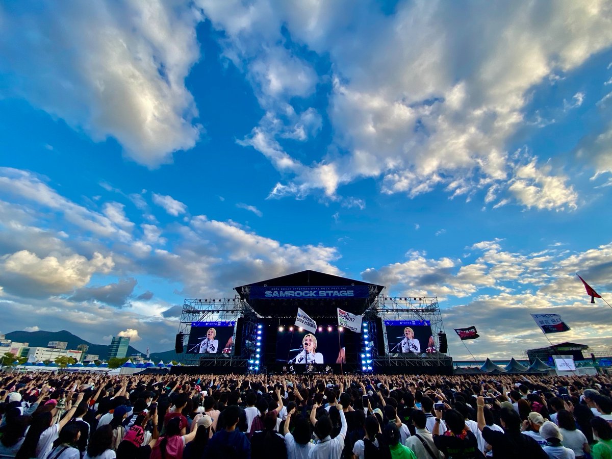 /／
고마워🎤
\＼

2024 BUSAN INTERNATIONAL ROCK FESTIVAL🔥

부산 즐거웠어요 !
항상 응원해줘서 감사합니다.
또 만나요 !

#부산락페 #釜山ロックフェス
#SPYAIR