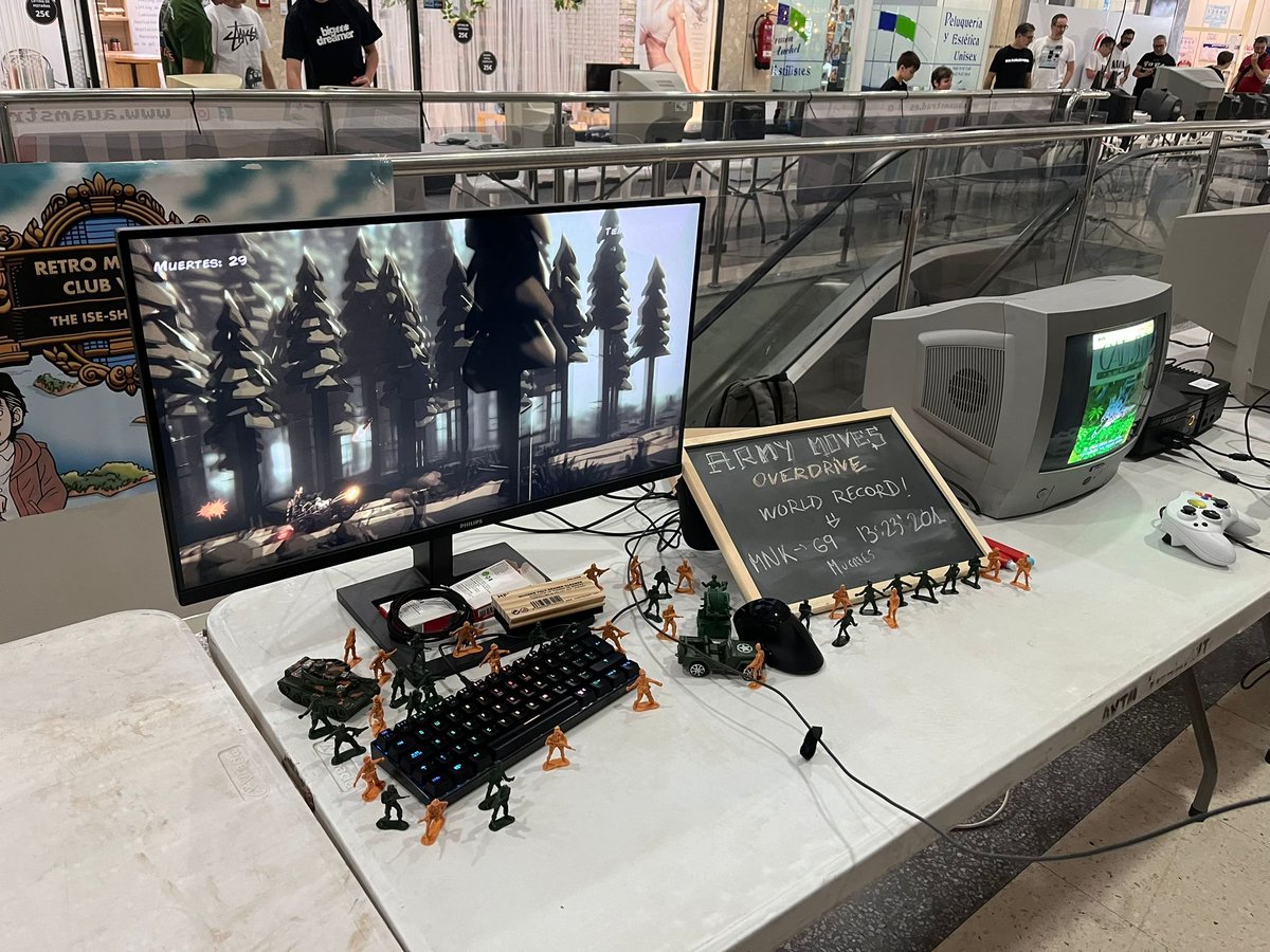 Today we are at <a href="/Retroplayinfo/">Retroplay</a> . Who will need less lives to finish our demo?