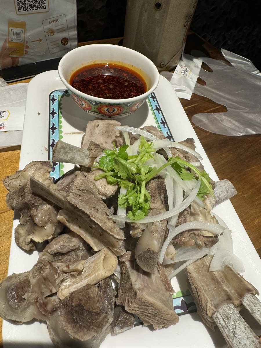 roadmountainLu's tweet photo. 正宗新疆菜—-火焰山 https://t.co/amv7oSCj7n