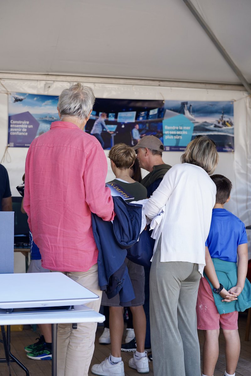 Antibes Juan les Pins 🌳🌊☀ tweet media